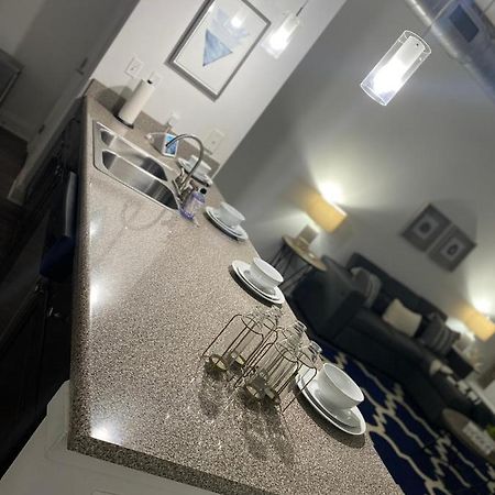 Industrial Smart Home Apartment In The Center Of Downtown ممفيس المظهر الخارجي الصورة