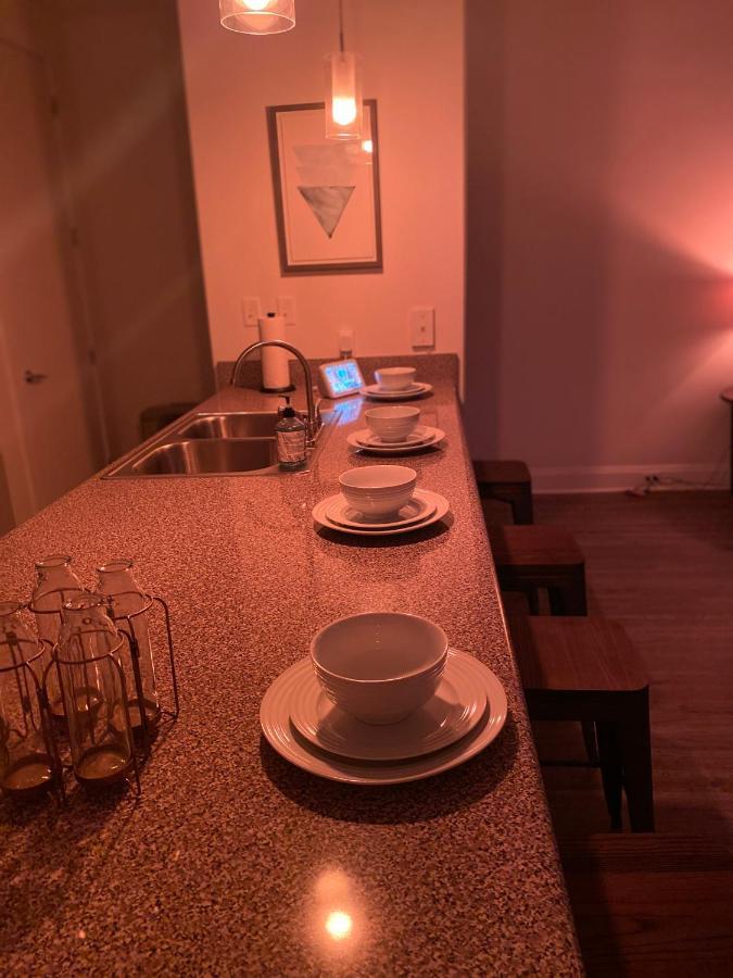 Industrial Smart Home Apartment In The Center Of Downtown ممفيس المظهر الخارجي الصورة